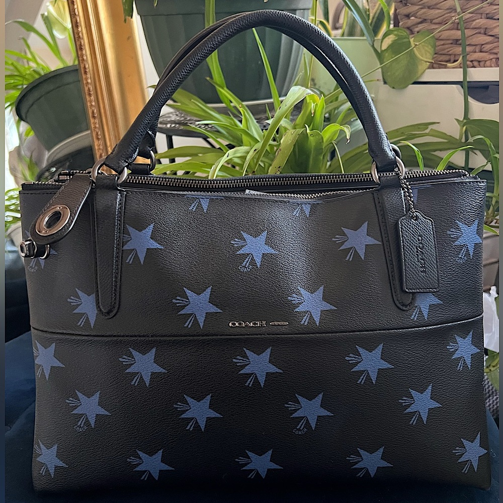 Coach Star Canyon Borough Bat Satchel ✨